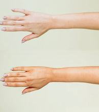 Indlæs billede til gallerivisning Glow your own way hydrated AF 236 ML