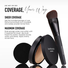 Indlæs billede til gallerivisning BAREPRO® 24HR SKIN-PERFECTING POWDER FOUNDATION
