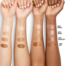 Indlæs billede til gallerivisning BARESKIN® DAILY DEWY SUNSCREEN MINERAL SPF 30, 30 ml

